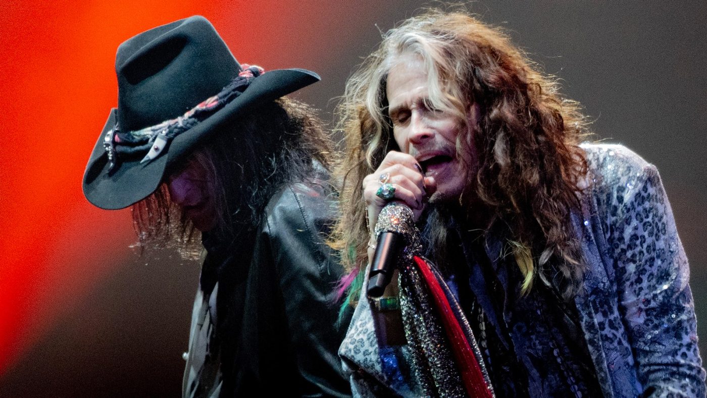 Aerosmith en concierto anunciando su regreso con el evento de regreso de Aerosmith en Los Angeles