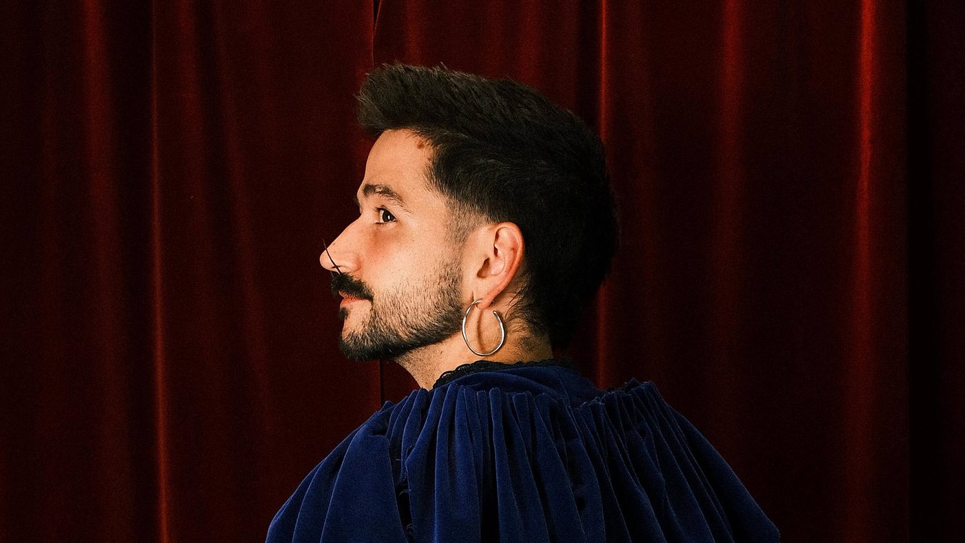 Camilo en concierto durante su gira España 2027, anunciada por LOS40
