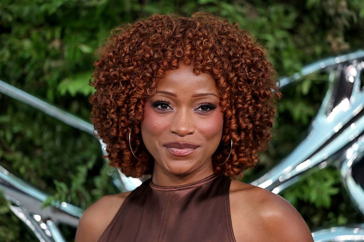 Keke Palmer y su hijo Leo como homenaje a Janet Jackson y Michael Jackson en el videoclip de Scream.